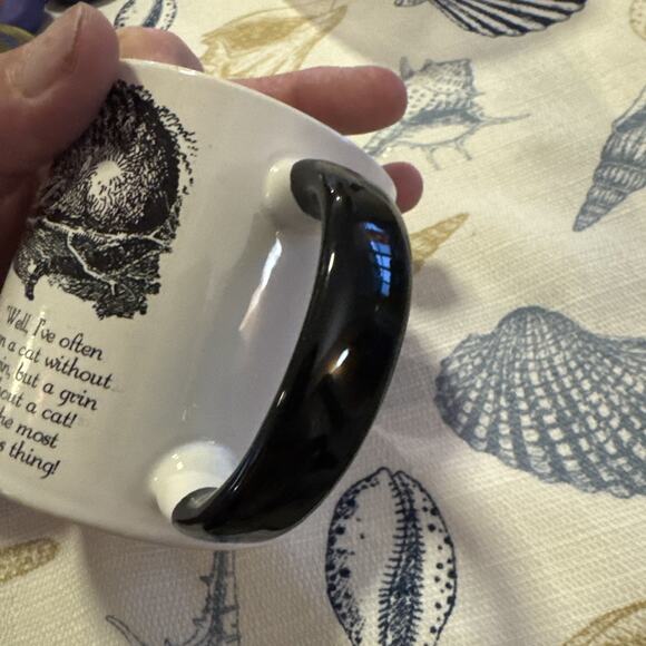 The Disappearing Cheshire Cat Mug/Coffee Cup - Picture 5 of 6